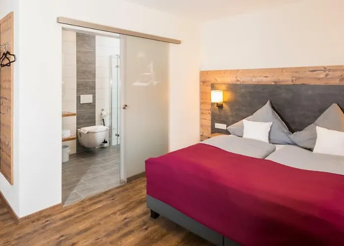 Zum Adler Hotel