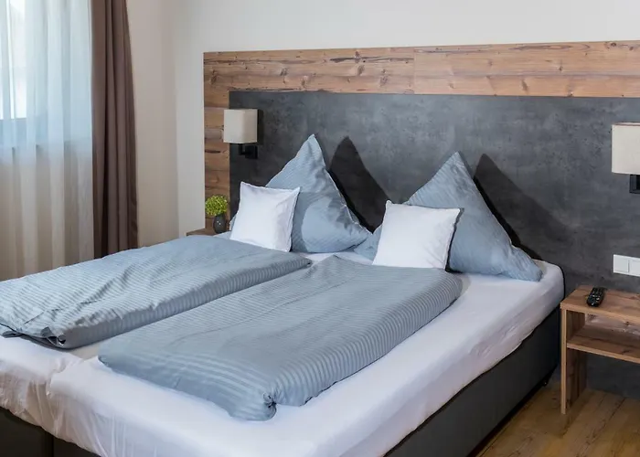 Hotel Zum Adler Oberbechingen
