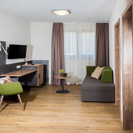 Zum Adler 3* Oberbechingen