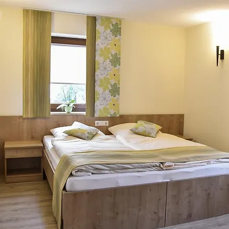 Zum Adler Hotel
